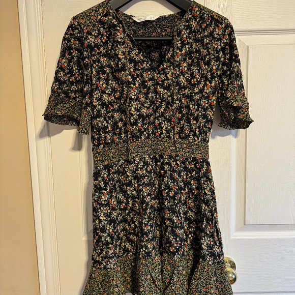 Zara Floral Pattern Mini dress, size M - Picture 1 of 4